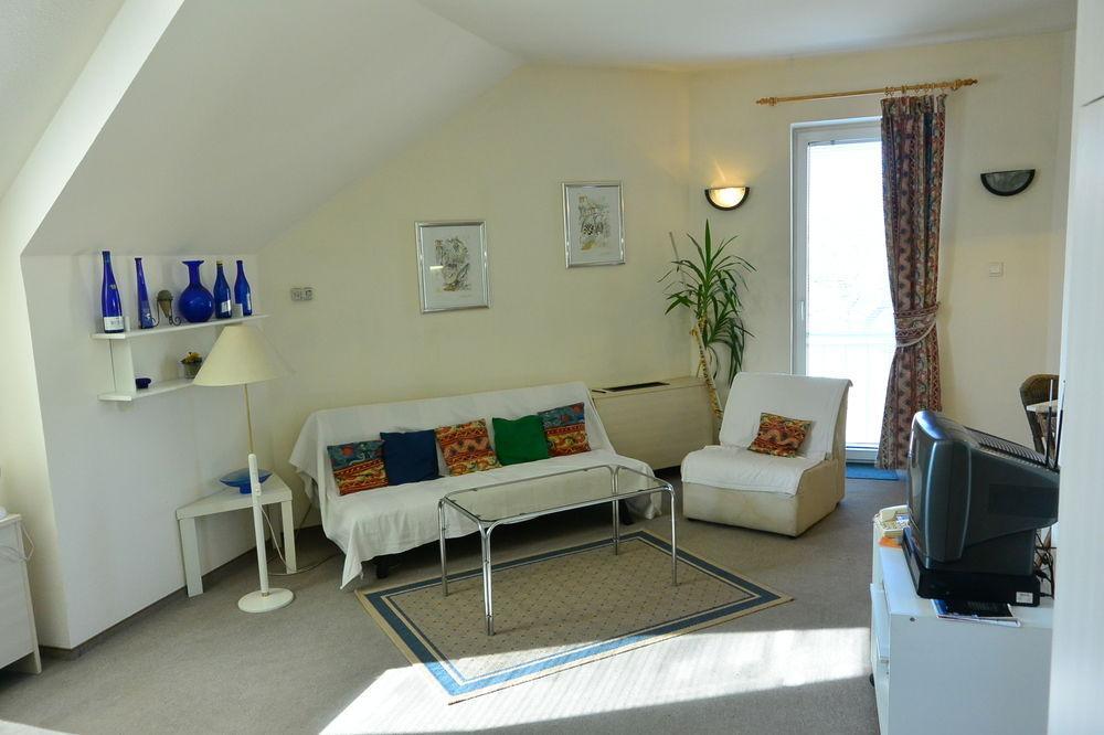 Bed & Breakfast Belle Fleur Panzio